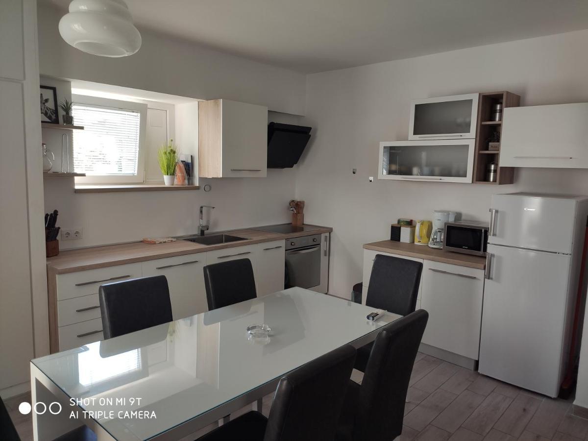 Apartment Sandra Vodice Exterior foto